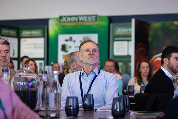2024-09-11-Simplot-APACSalesConf-15